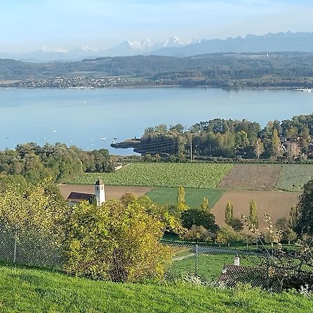 Swiss Borzoi House Bed and Breakfast Vully-les-Lacs Buitenkant foto