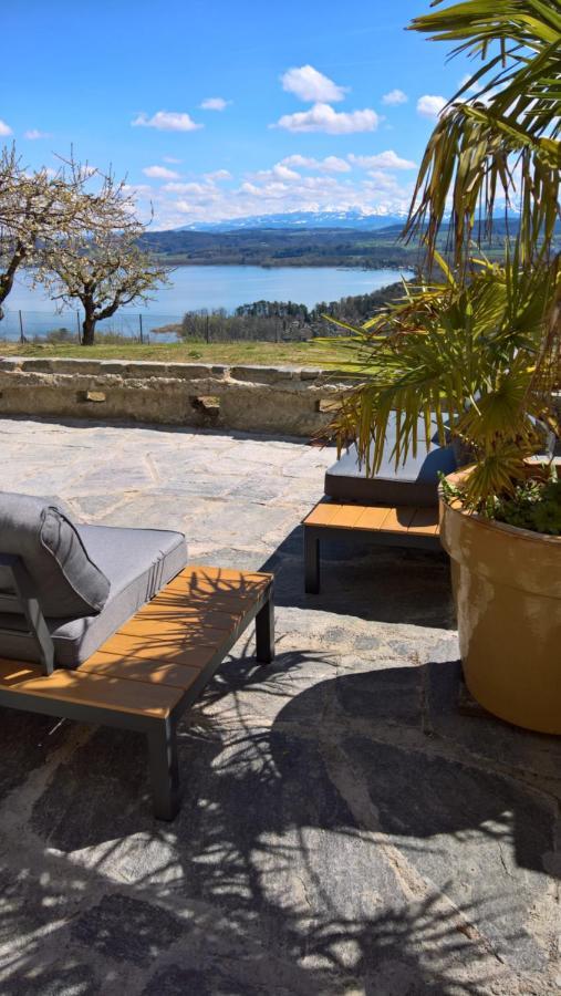 Swiss Borzoi House Bed and Breakfast Vully-les-Lacs Buitenkant foto