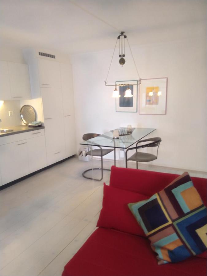 Swiss Borzoi House Bed and Breakfast Vully-les-Lacs Buitenkant foto