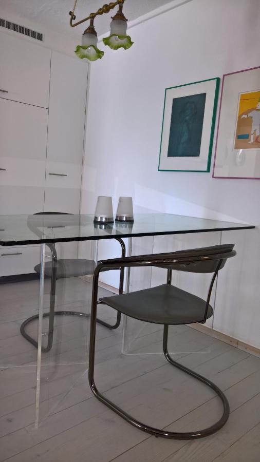 Swiss Borzoi House Bed and Breakfast Vully-les-Lacs Buitenkant foto