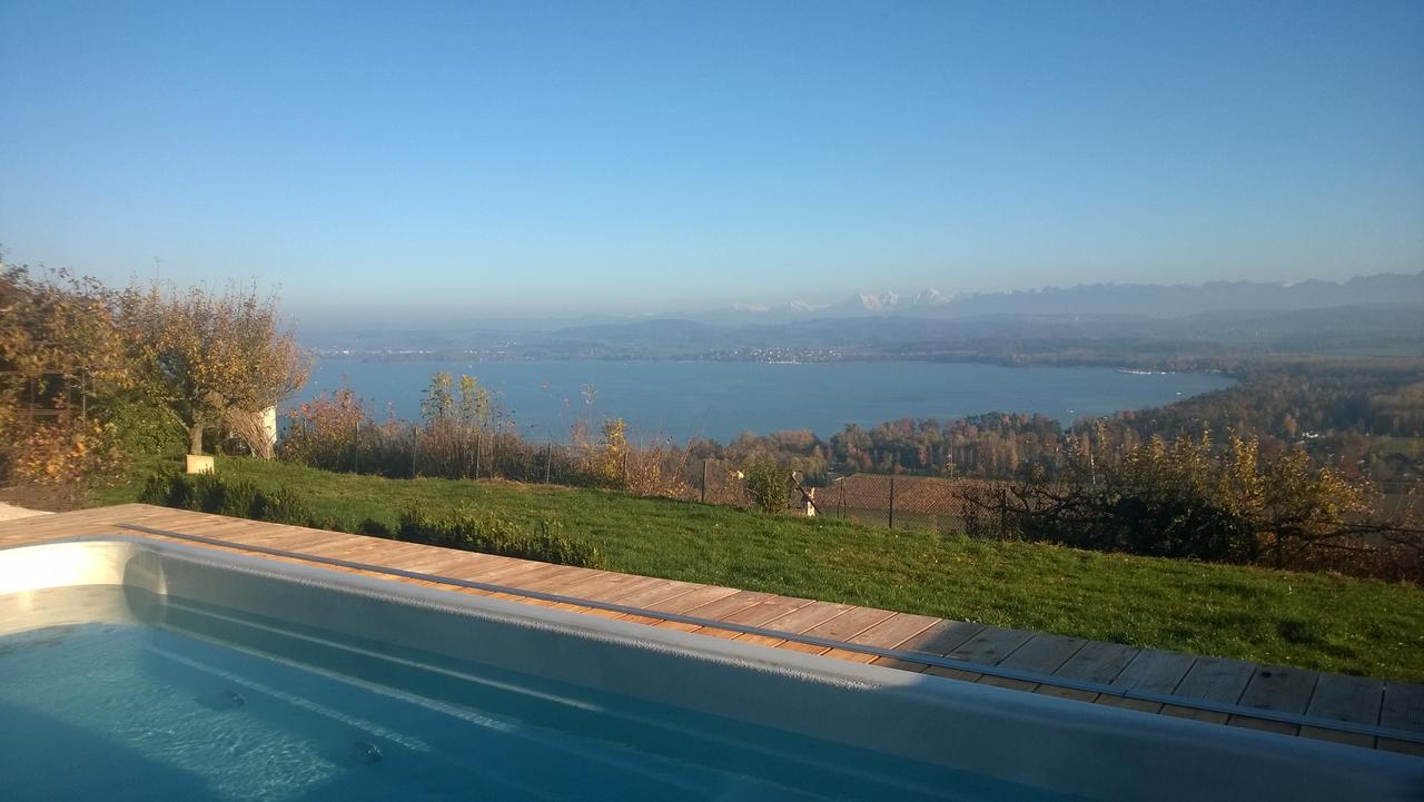 Swiss Borzoi House Bed and Breakfast Vully-les-Lacs Buitenkant foto